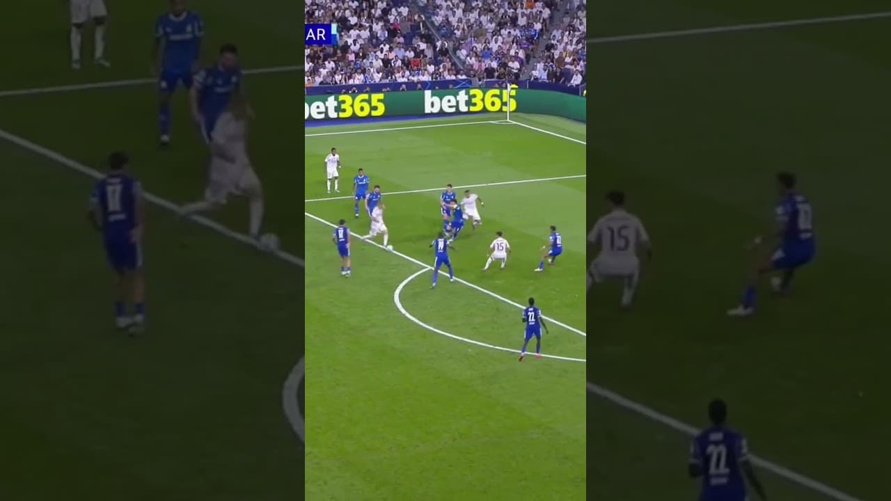 SOLO 18 AÑOS Y YA SORPRENDE CON ESTAS JUGADAS EN LA CHAMPIONS LEAGUE... ¡FRANCO MASTANTUONO! #Shorts