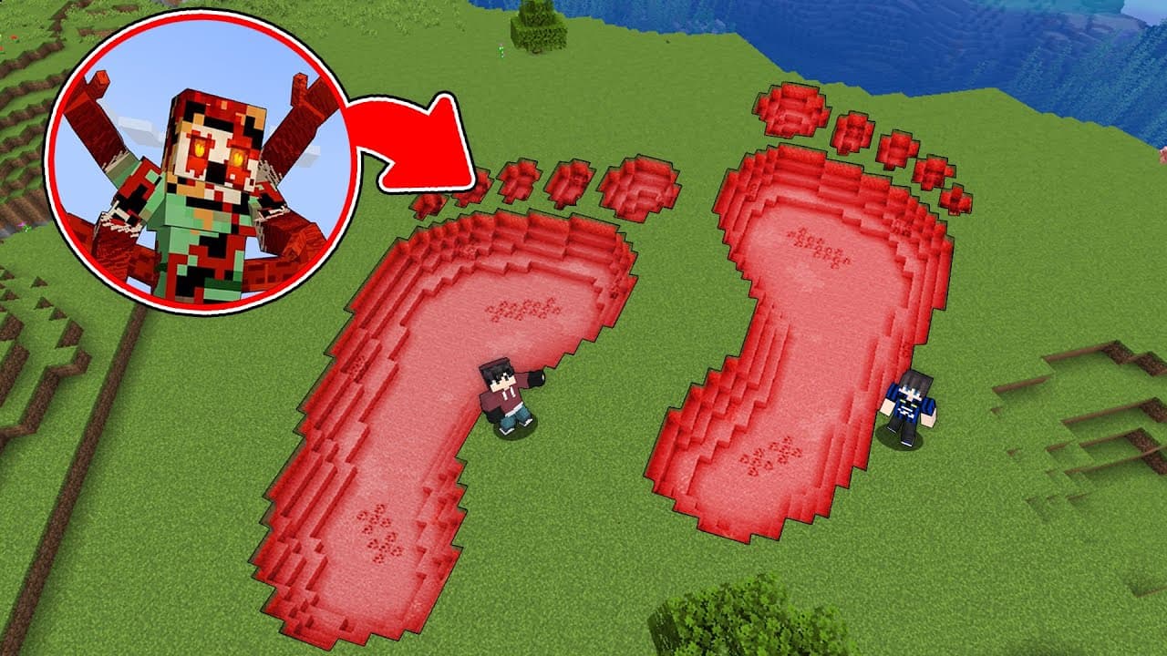 We Found The BIGGEST GIANT ALEX'S SCARY FOOTPRINTS In Minecraft!