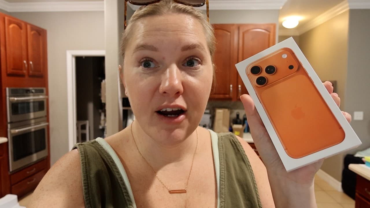 An Exciting Mail Day, Do People Want Honest Reviews & Tim Went To Vegas! | Home Vlog