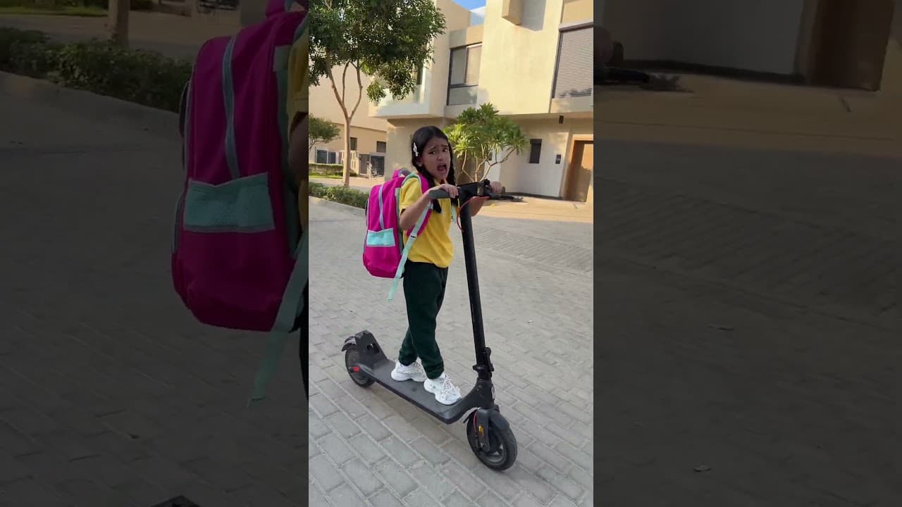 أيسل رايحه المدرسة بالأسكوتر😂كله يروح يشوف كليب مدارسنا رجعت بسرعه😍