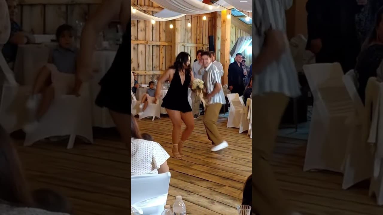 Se robaron la noche esta parejita bailando algo bien